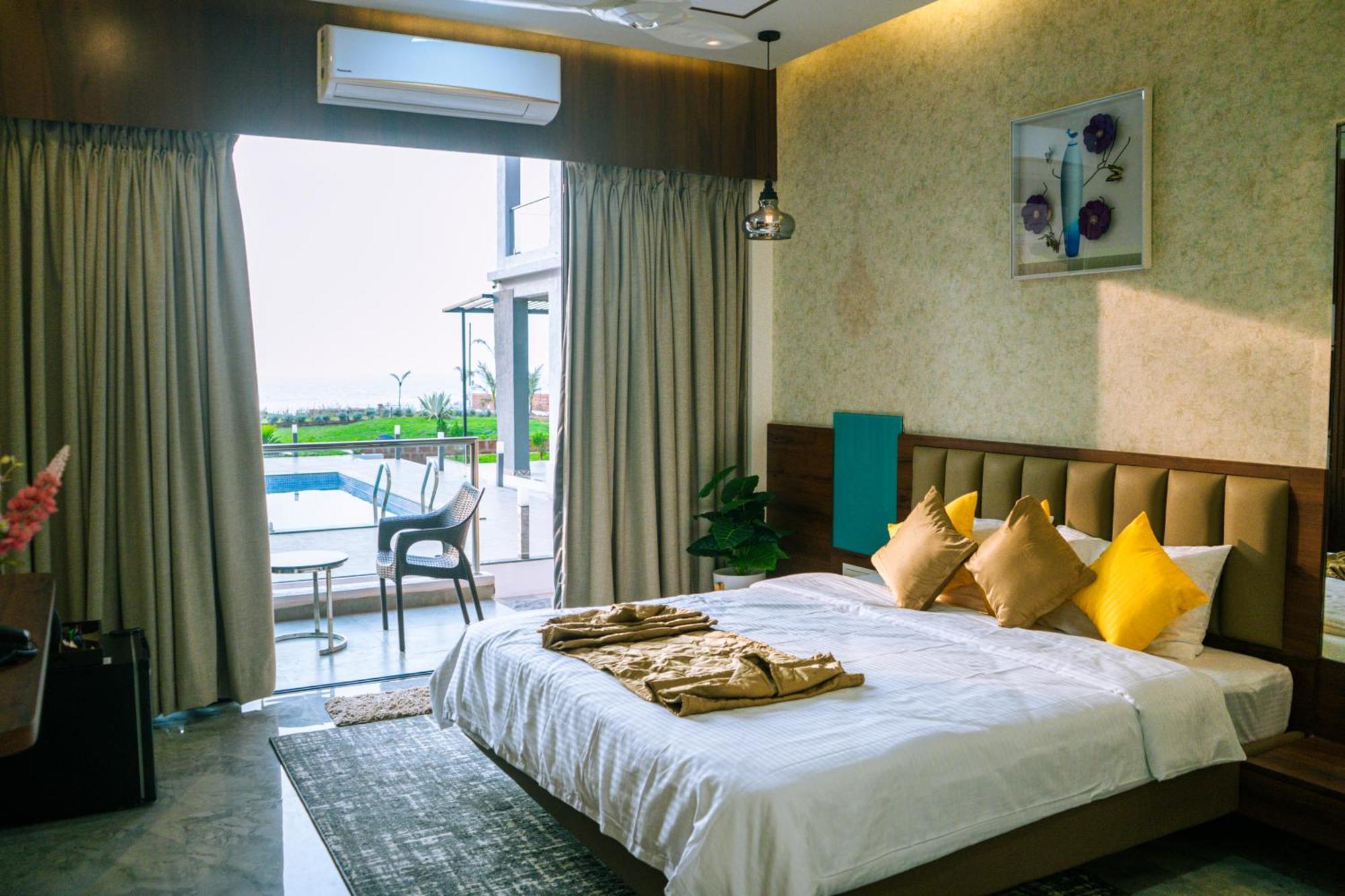 Aqualina Hotel Bhogwe Luaran gambar