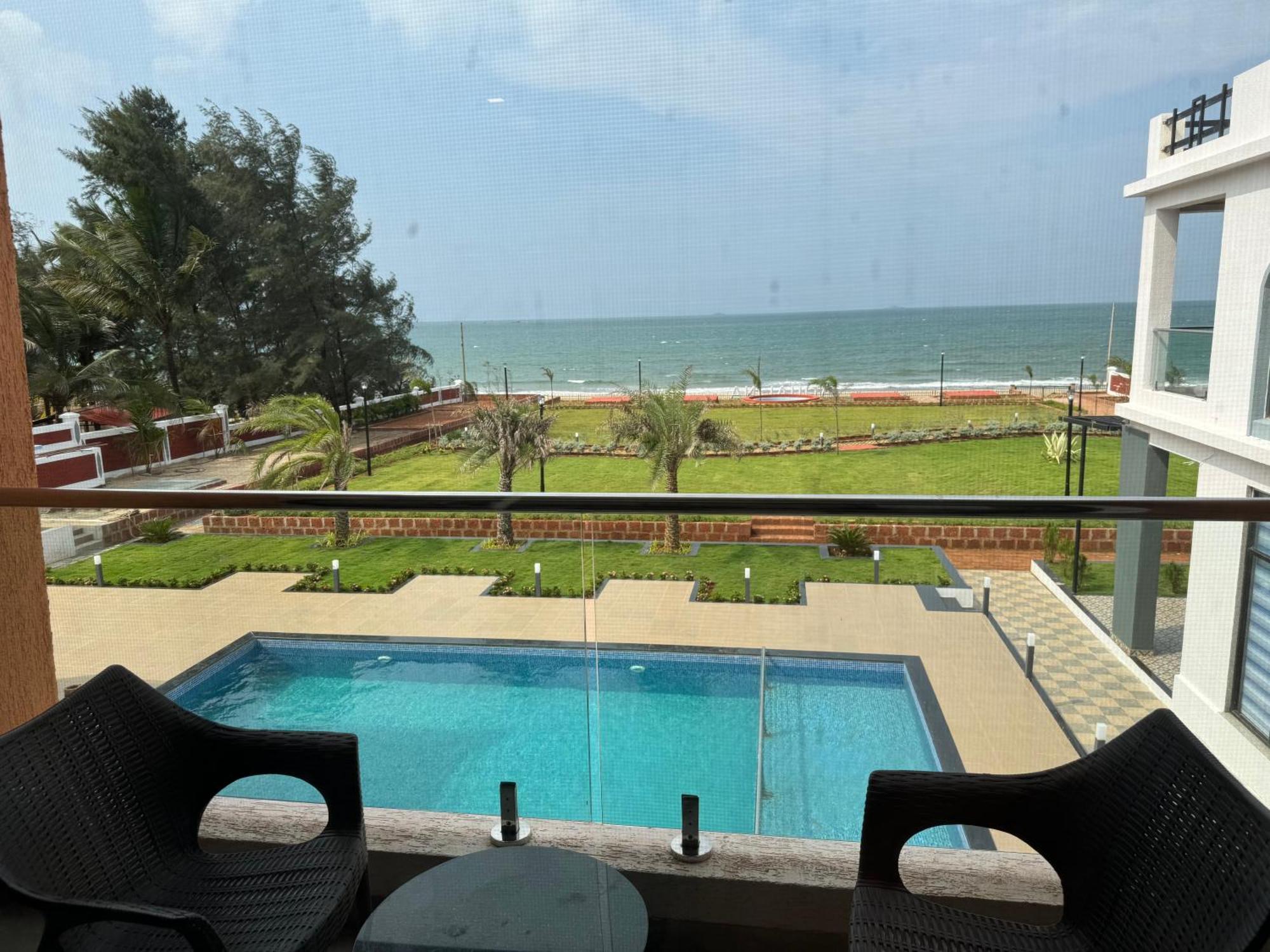 Aqualina Hotel Bhogwe Luaran gambar