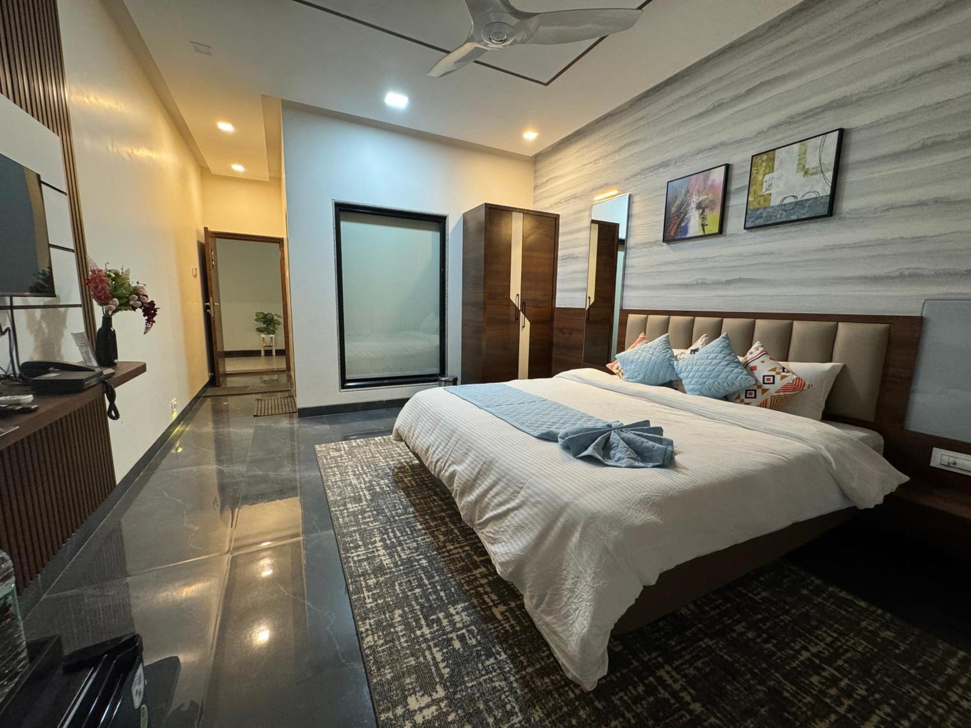 Aqualina Hotel Bhogwe Luaran gambar