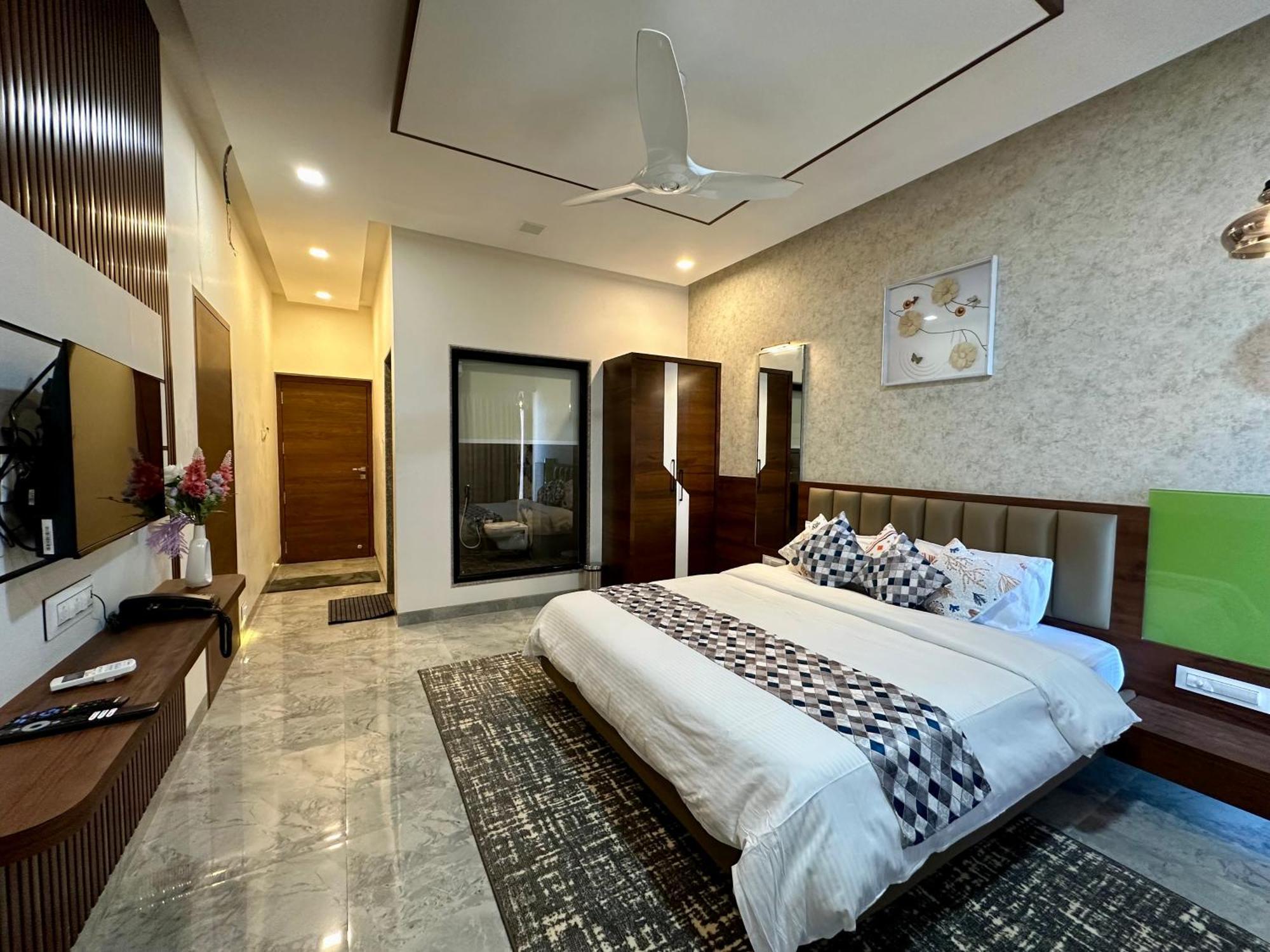 Aqualina Hotel Bhogwe Luaran gambar