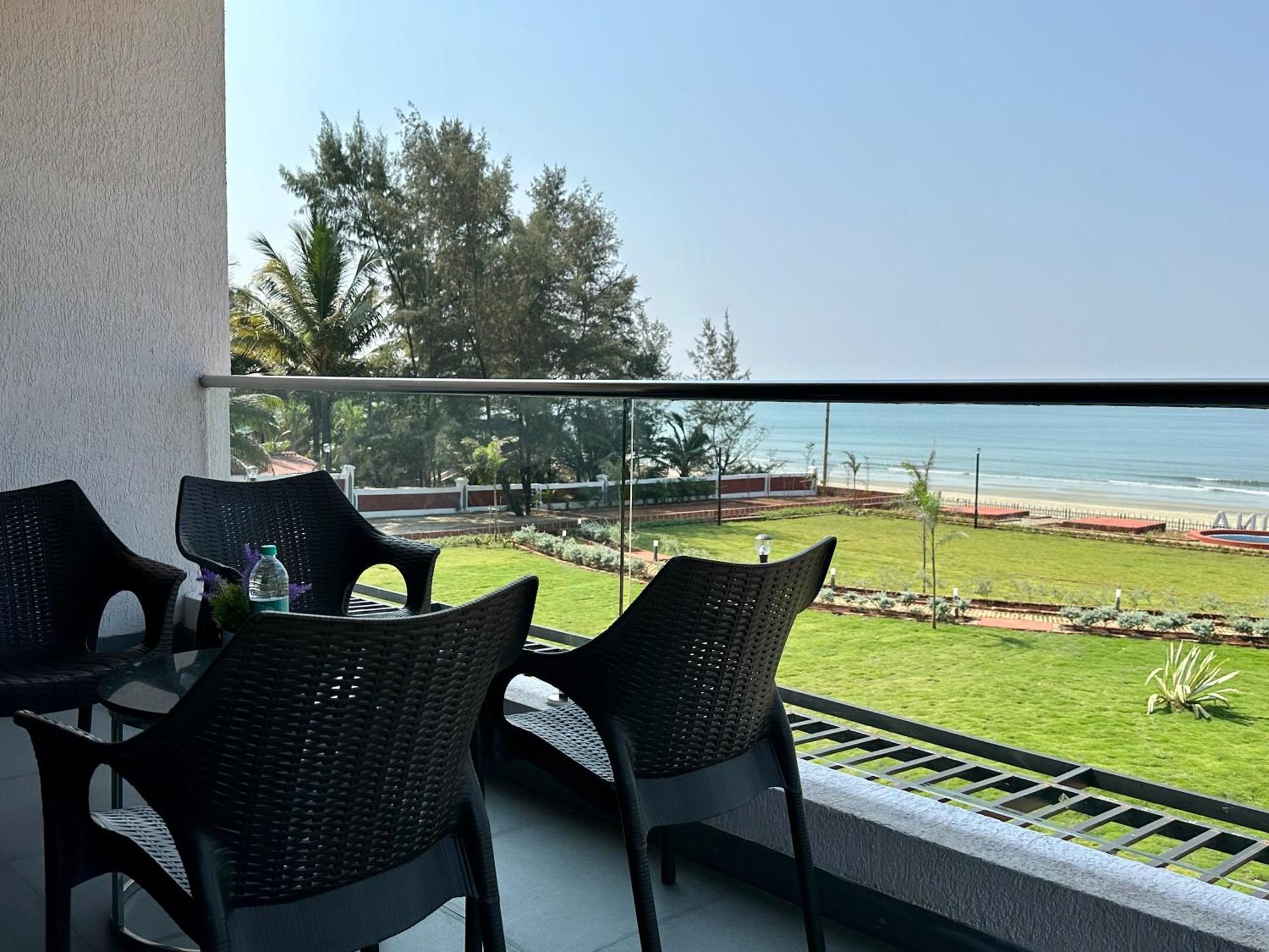Aqualina Hotel Bhogwe Luaran gambar
