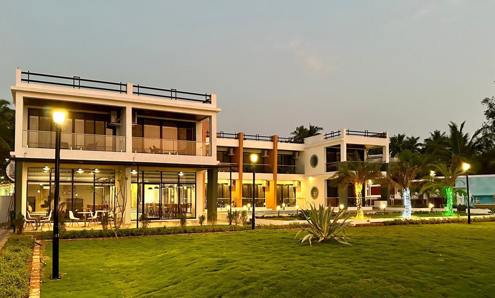 Aqualina Hotel Bhogwe Luaran gambar