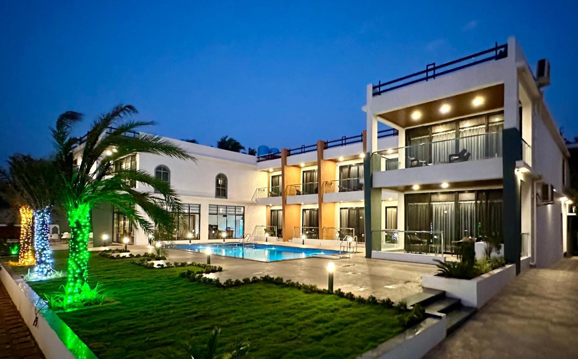Aqualina Hotel Bhogwe Luaran gambar