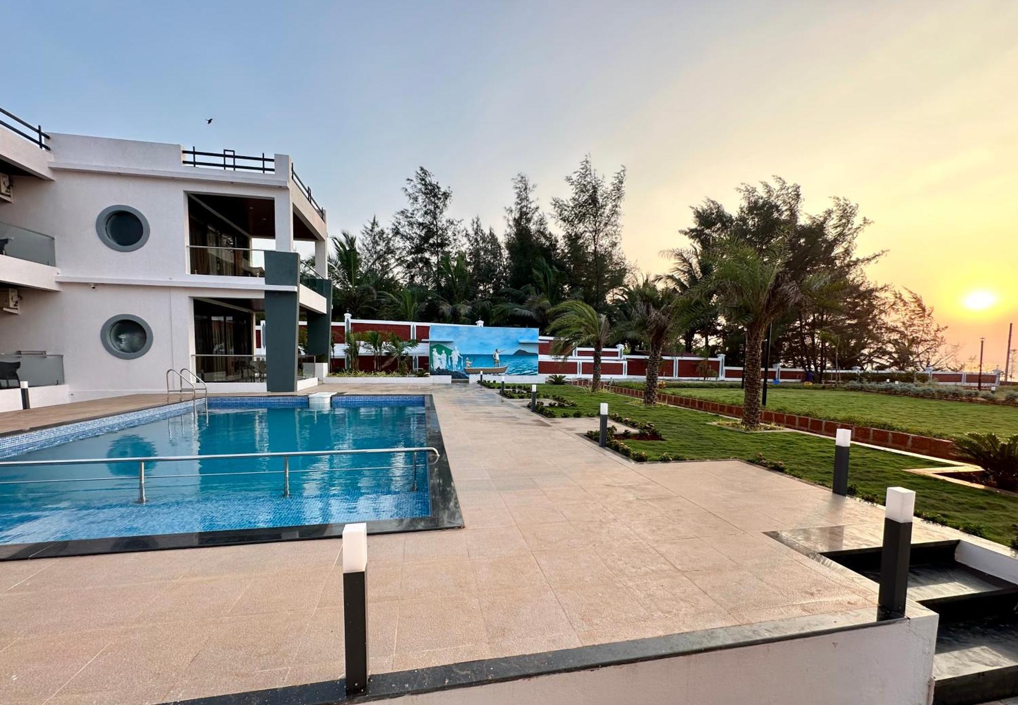 Aqualina Hotel Bhogwe Luaran gambar