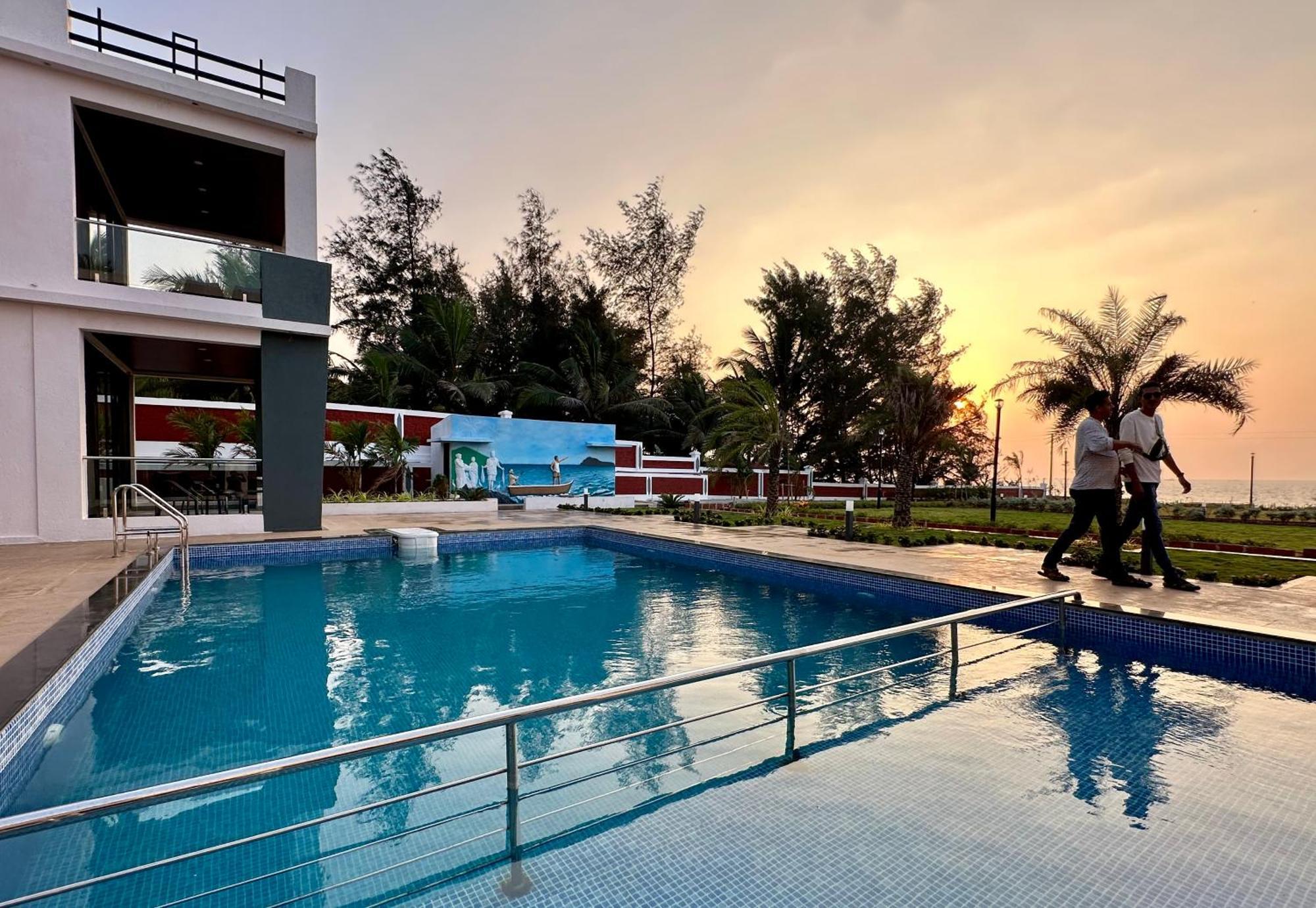 Aqualina Hotel Bhogwe Luaran gambar